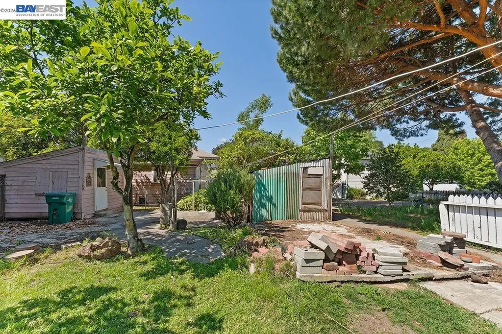 1086 Delano Street San Lorenzo CA 94580