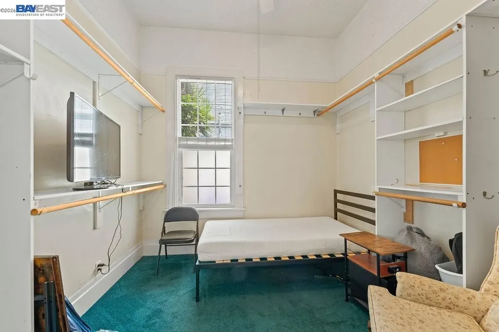 1086 Delano Street San Lorenzo CA 94580