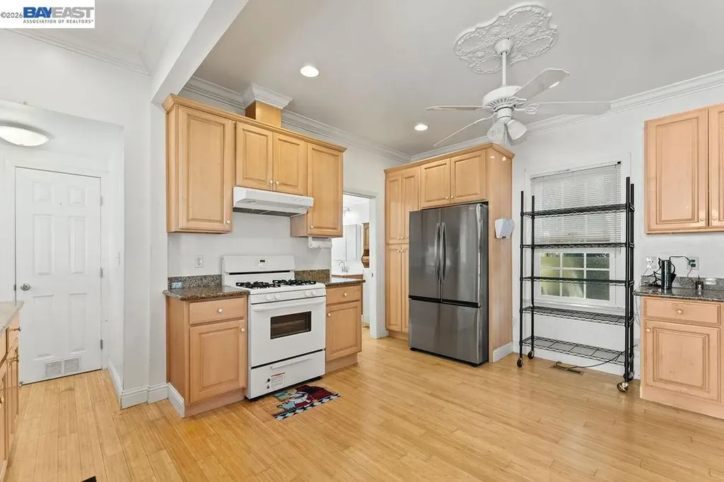 1086 Delano Street San Lorenzo CA 94580