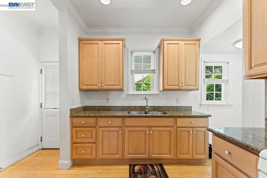 1086 Delano Street San Lorenzo CA 94580
