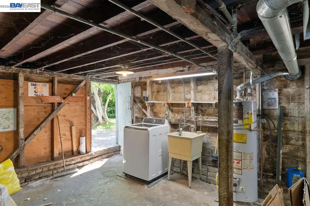 1086 Delano Street San Lorenzo CA 94580