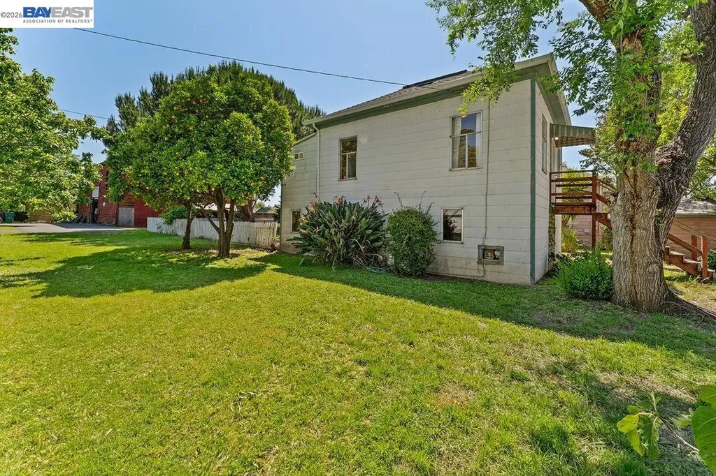 1086 Delano Street San Lorenzo CA 94580