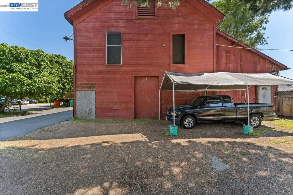 1086 Delano Street San Lorenzo CA 94580