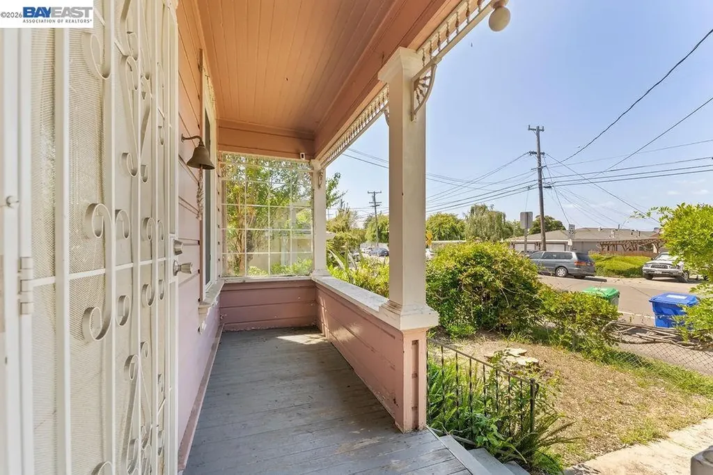 1086 Delano Street San Lorenzo CA 94580