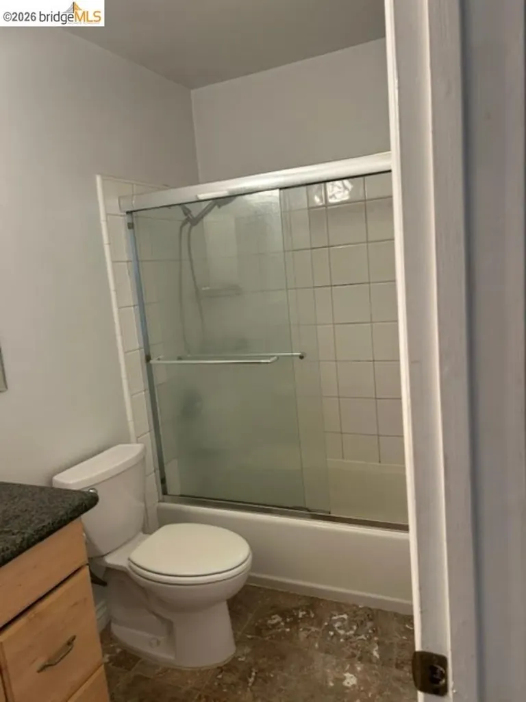 625 El Dorado Avenue Oakland CA 94611