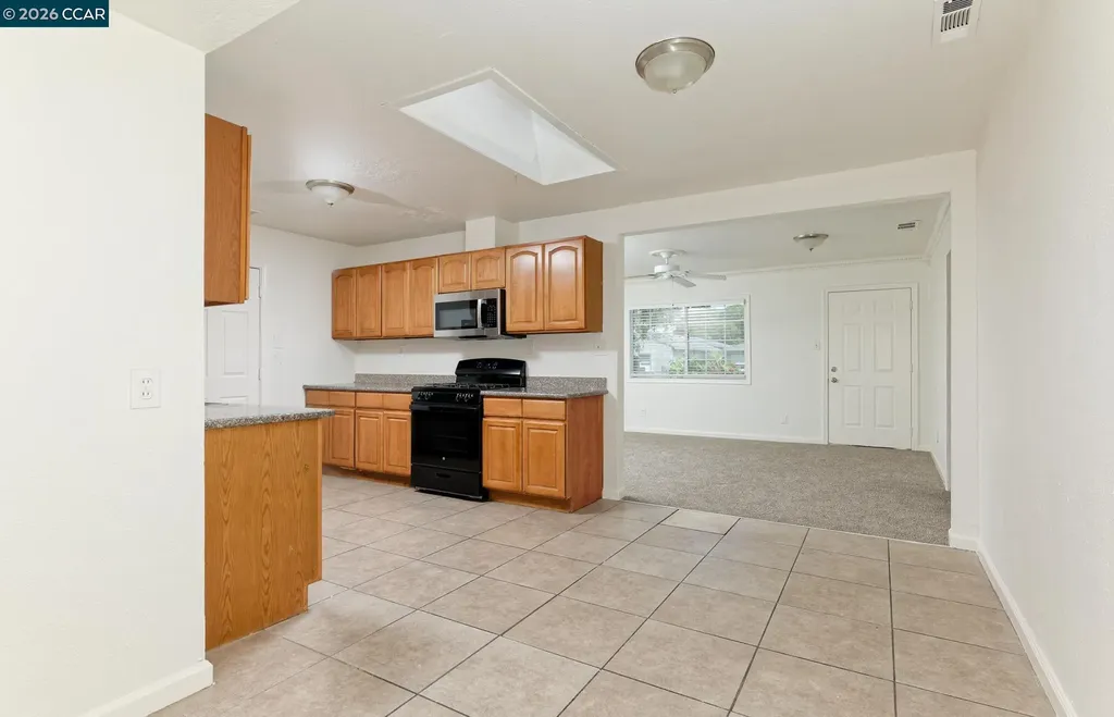 252 Madison Avenue Bay Point CA 94565