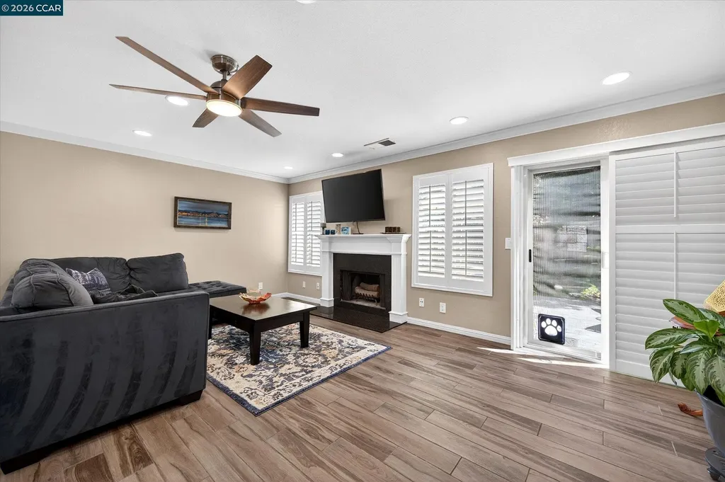 1892 London Drive Benicia CA 94510