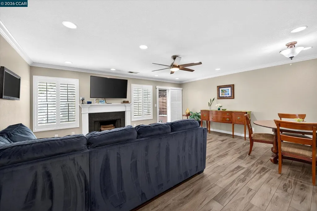 1892 London Drive Benicia CA 94510