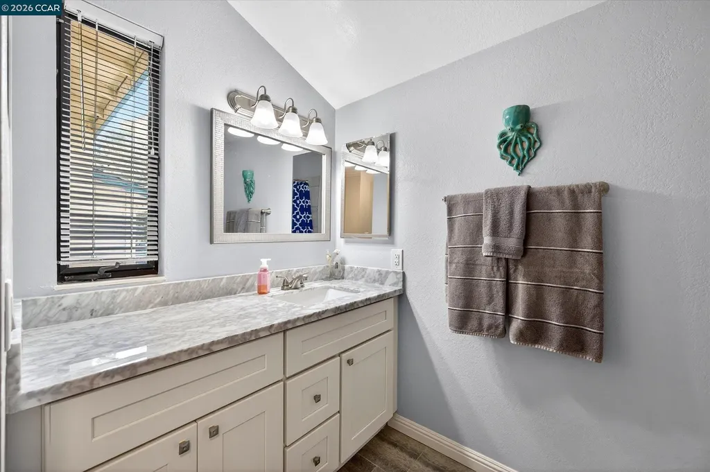 1892 London Drive Benicia CA 94510
