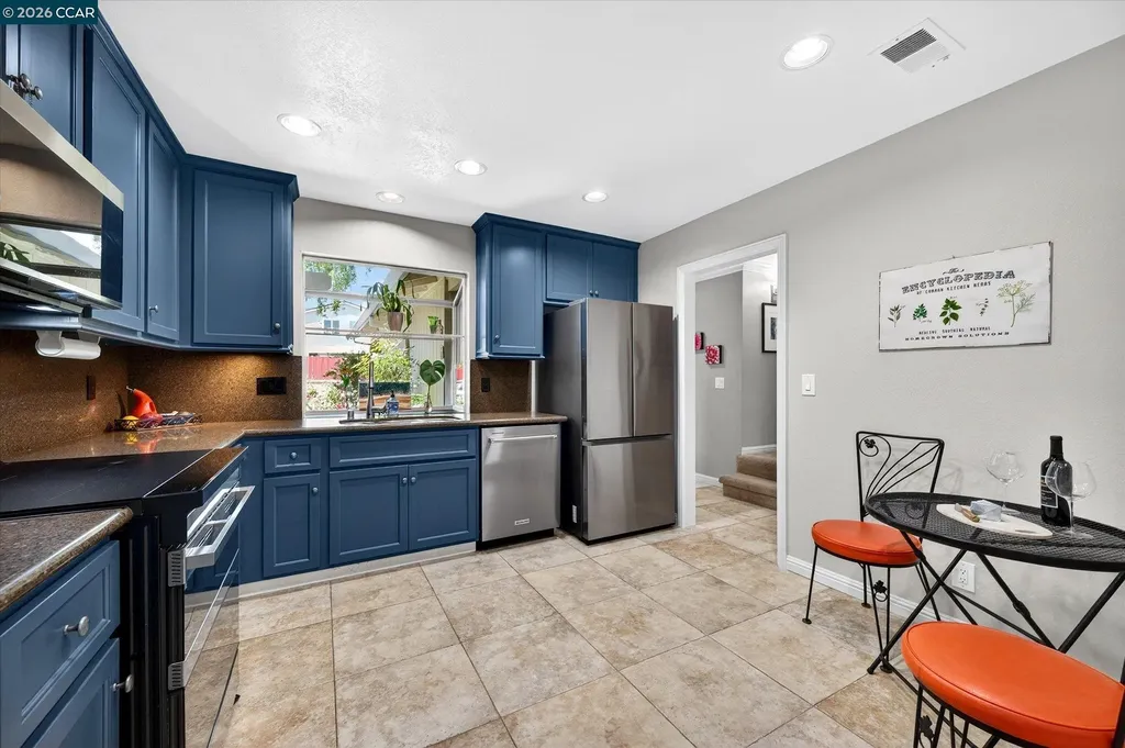 1892 London Drive Benicia CA 94510