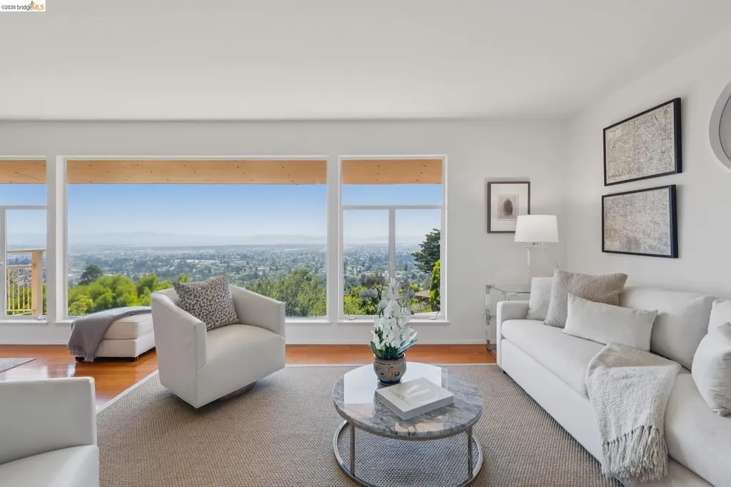 1901 Melvin Road Oakland CA 94602