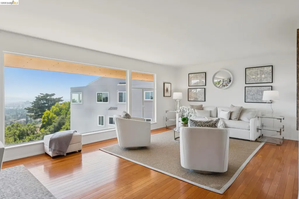 1901 Melvin Road Oakland CA 94602