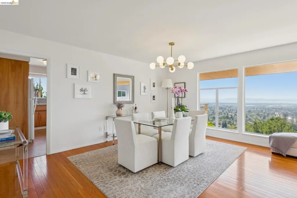 1901 Melvin Road Oakland CA 94602