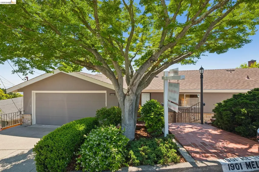 1901 Melvin Road Oakland CA 94602