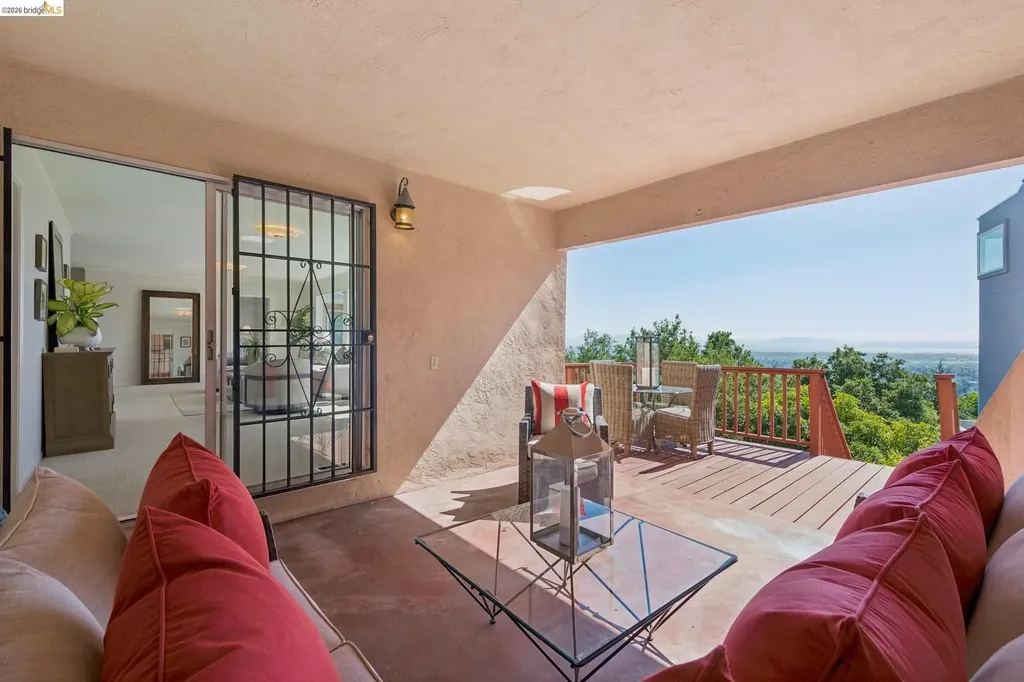 1901 Melvin Road Oakland CA 94602