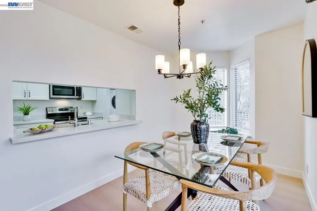 2709 Oak Road Walnut Creek CA 94597
