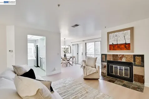2709 Oak Road Walnut Creek CA 94597
