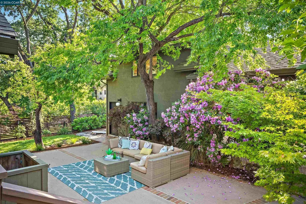 1301 Dewing Lane Walnut Creek CA 94595