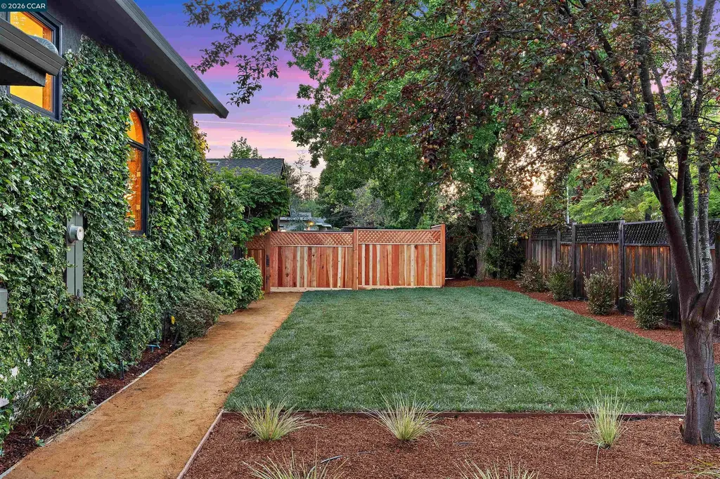 1301 Dewing Lane Walnut Creek CA 94595