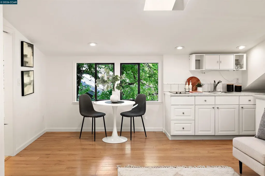1301 Dewing Lane Walnut Creek CA 94595