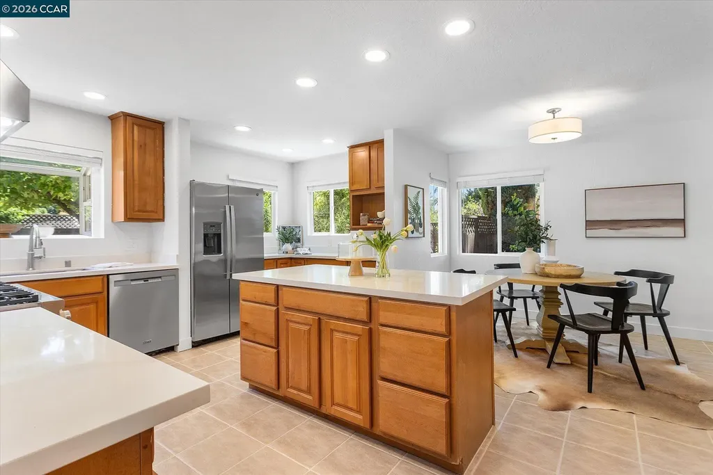 4596 James Avenue Castro Valley CA 94546