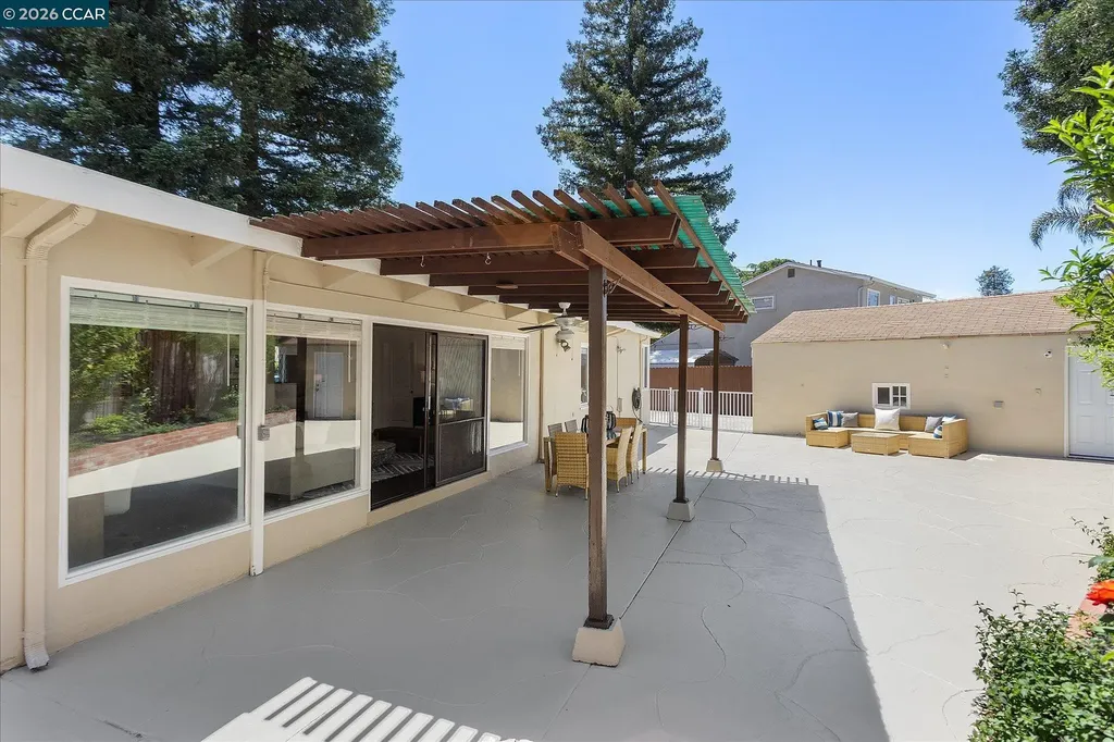 4596 James Avenue Castro Valley CA 94546