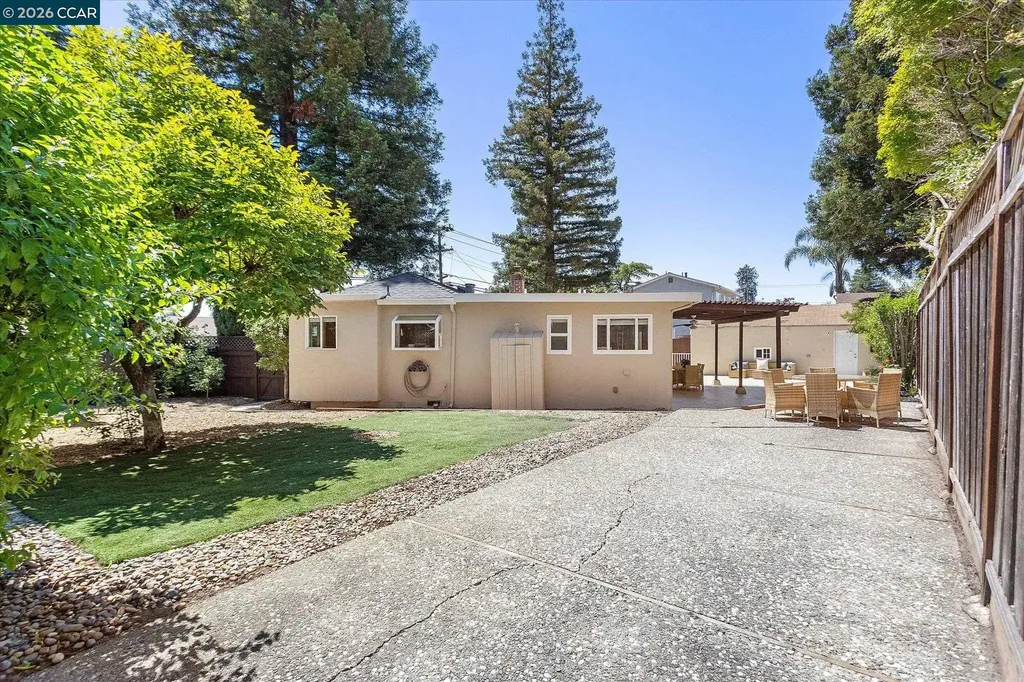 4596 James Avenue Castro Valley CA 94546