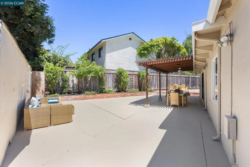 4596 James Avenue Castro Valley CA 94546
