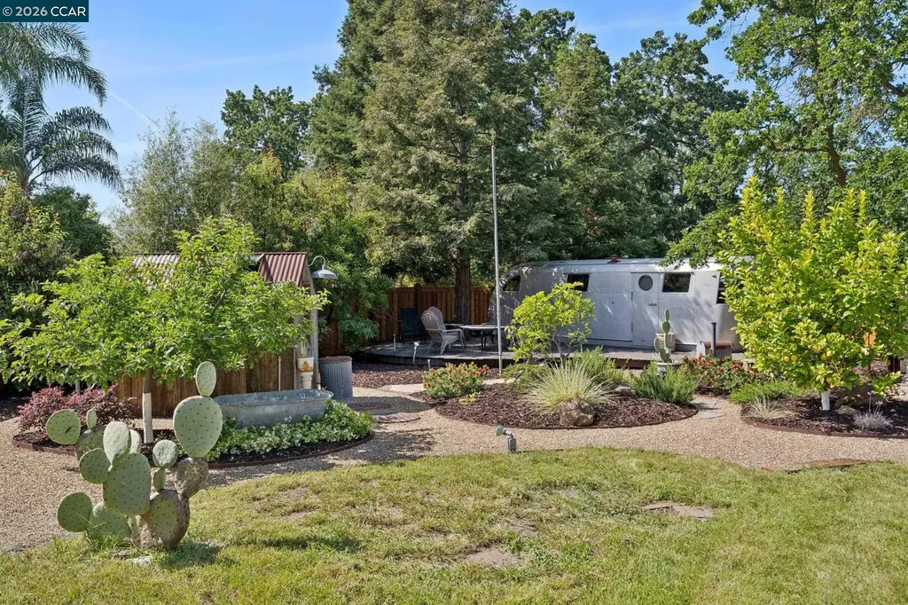 20 Santa Rita Drive Walnut Creek CA 94596