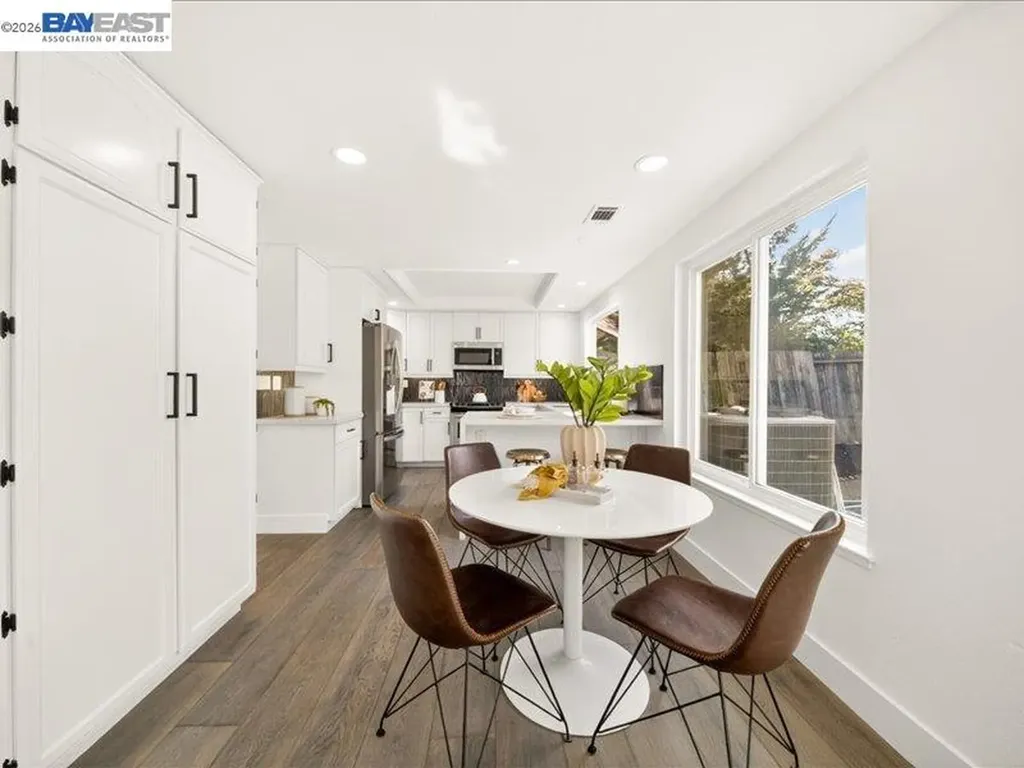 11776 Shadow Drive Dublin CA 94568