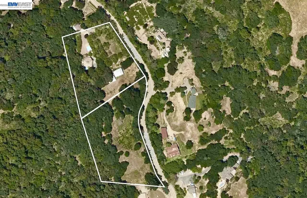 35671 Palomares Road Castro Valley CA 94552