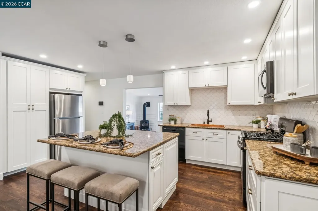 305 Keats Circle Pleasant Hill CA 94523