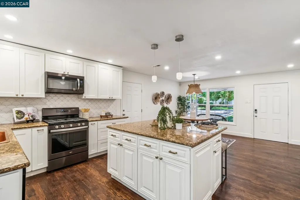 305 Keats Circle Pleasant Hill CA 94523