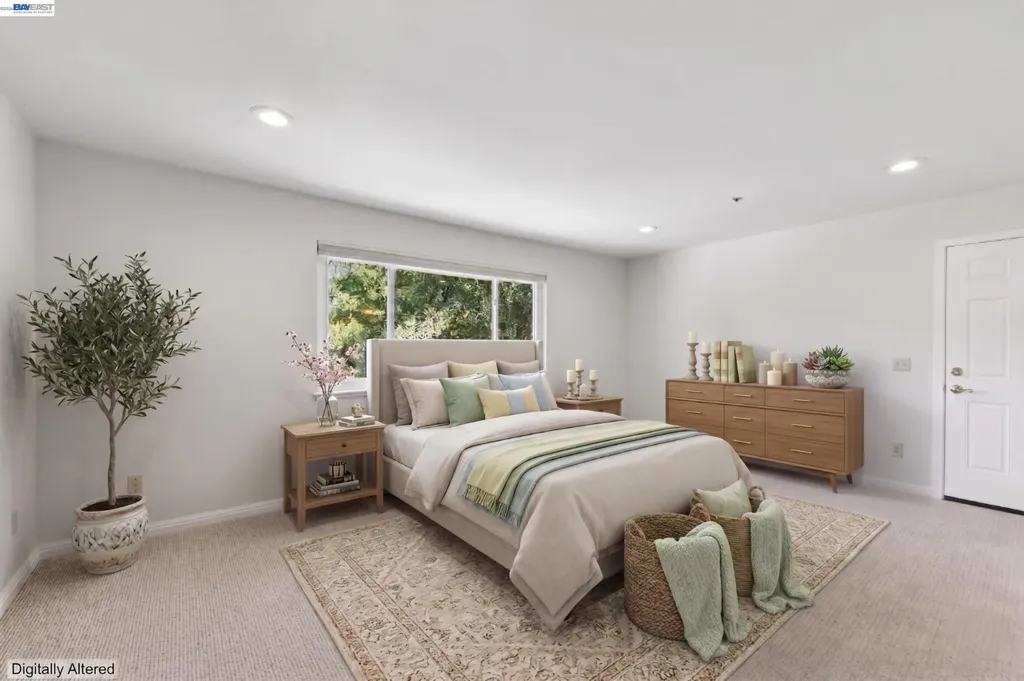 26 Oak Road Orinda CA 94563