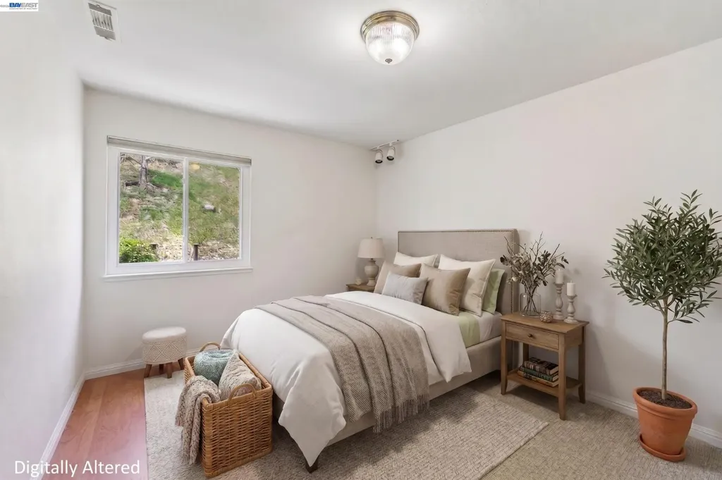 26 Oak Road Orinda CA 94563