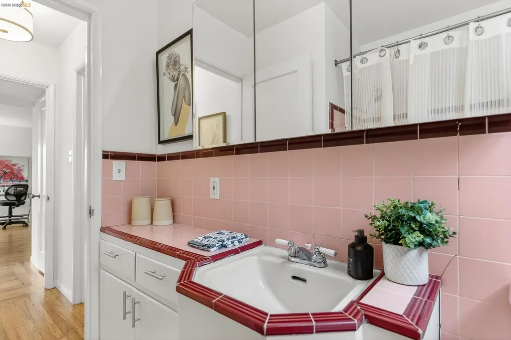 1825 Highland Place Berkeley CA 94709