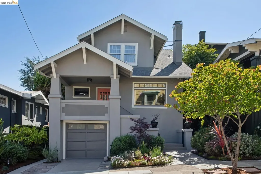 579 Kenmore Avenue Oakland CA 94610