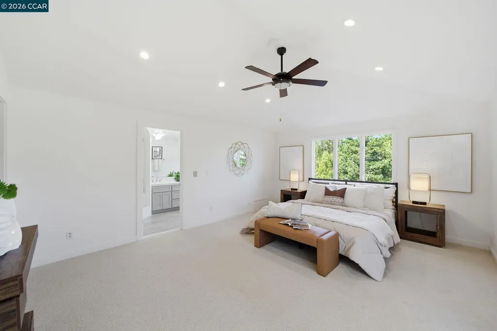 102 Hillcrest Drive Orinda CA 94563