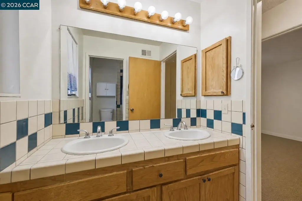 8672-8674 Beverly Lane Dublin CA 94568