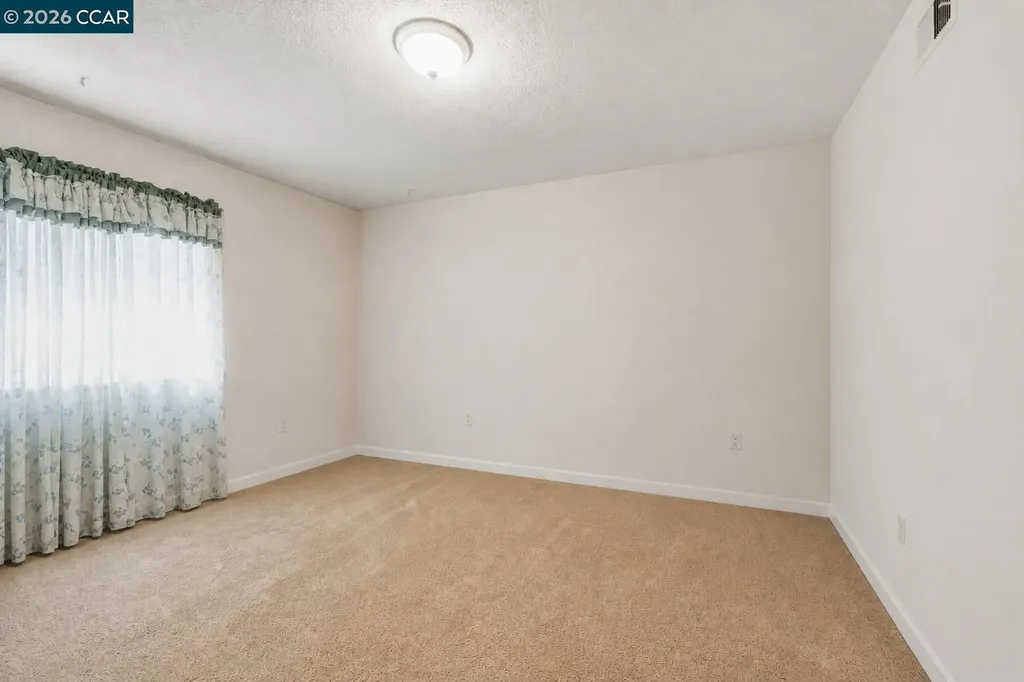 8672-8674 Beverly Lane Dublin CA 94568