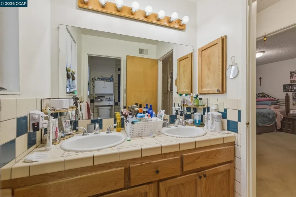 8672-8674 Beverly Lane Dublin CA 94568