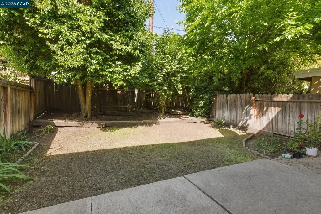 8672-8674 Beverly Lane Dublin CA 94568