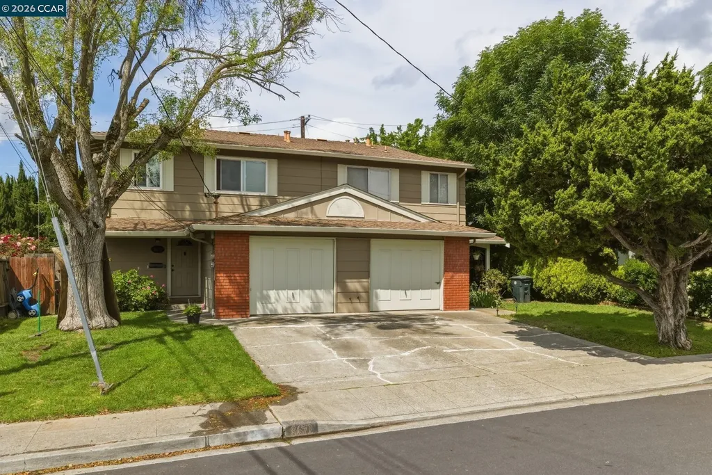 8672-8674 Beverly Lane Dublin CA 94568