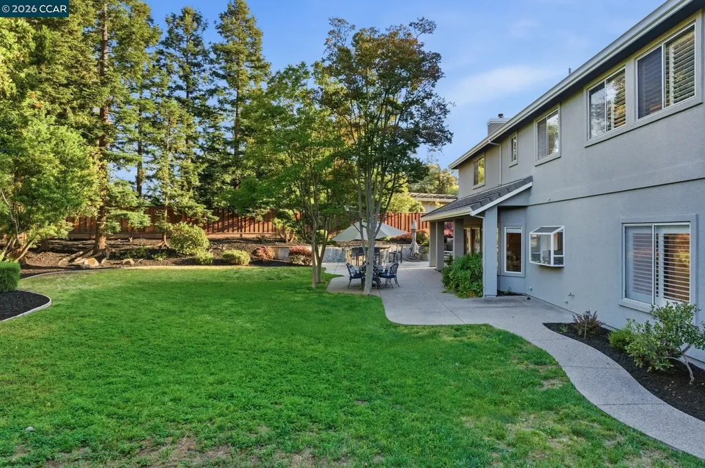 24 Blackwood Court Walnut Creek CA 94596