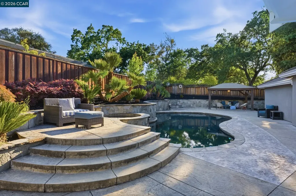 24 Blackwood Court Walnut Creek CA 94596
