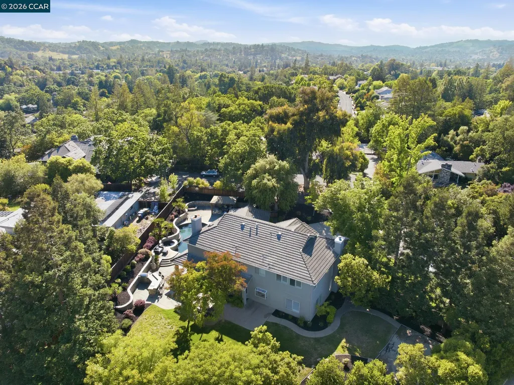 24 Blackwood Court Walnut Creek CA 94596