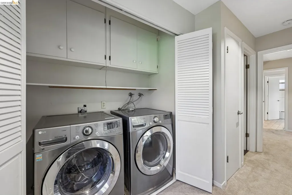 6643 Aitken Drive Oakland CA 94611