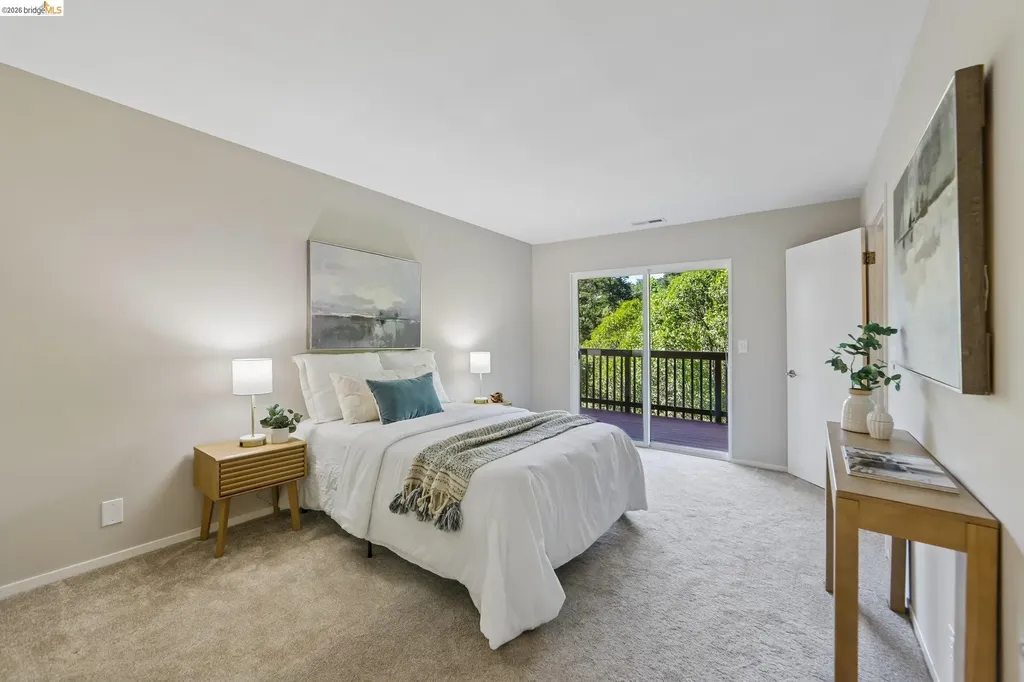 6643 Aitken Drive Oakland CA 94611