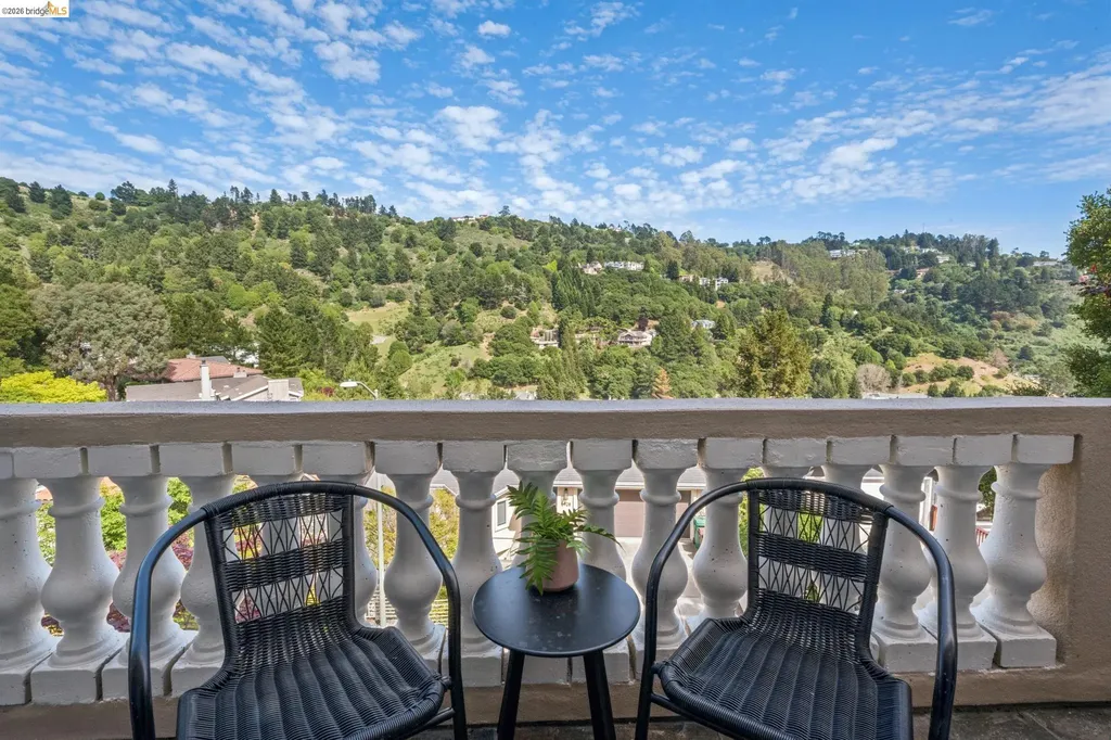 6929 Bristol Drive Berkeley CA 94705