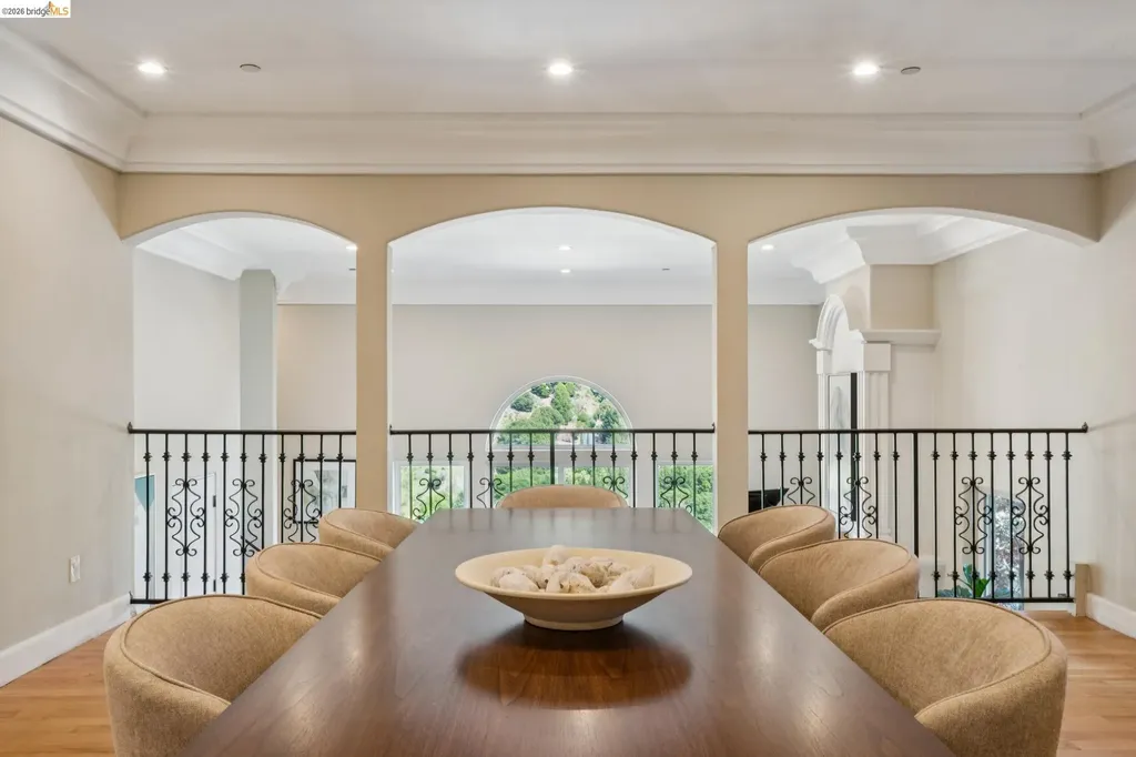 6929 Bristol Drive Berkeley CA 94705